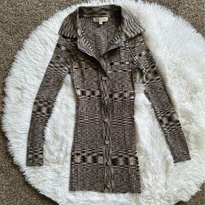 Little Lies Top Button Down‎ Tight Stretchy Womens Size Medium Large